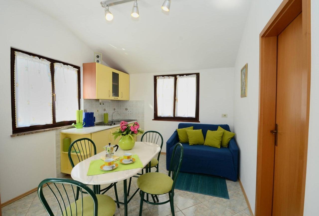 Apartments Kadum Porec Center Near The Beach Luaran gambar